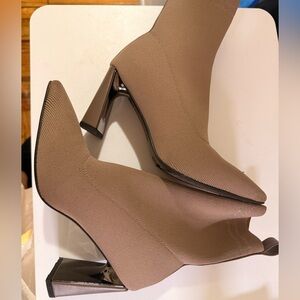 Chic Brown Heeled Boots